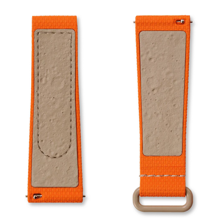 MOONSWATCH LARANJA/BORRACHA DE AREIA